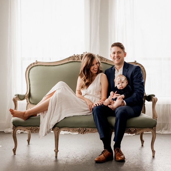 Hey Friends! I'm Cait - Picture 1 of 2